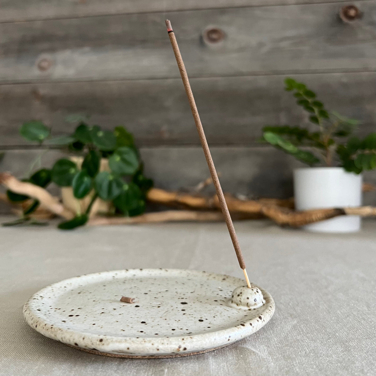 Speckle Incense Holder/Candle Plate