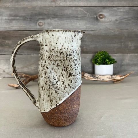 Speckle Squish Pitcher