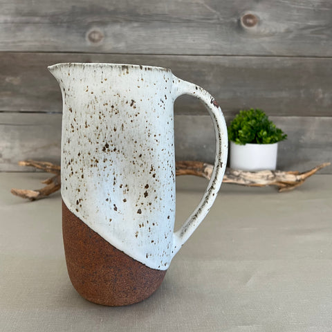 Speckle Squish Pitcher