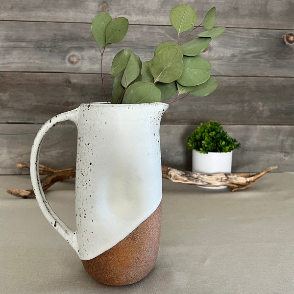 Speckle Squish Pitcher