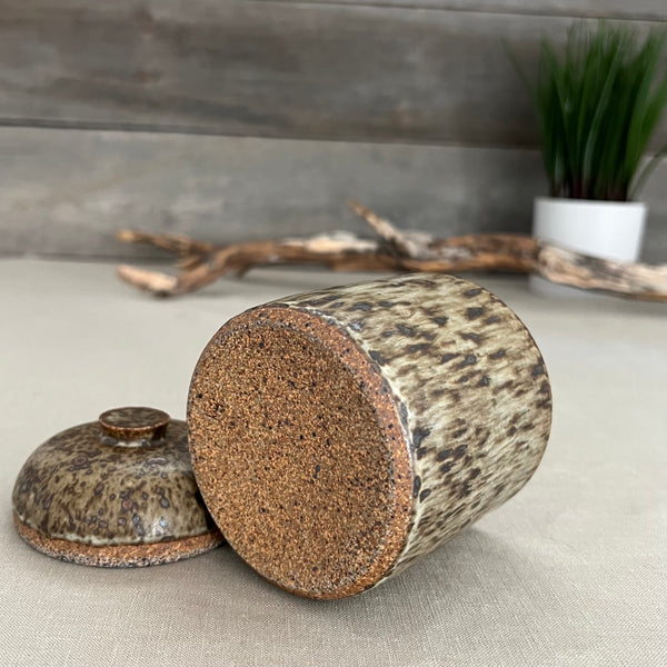 Handmade stoneware pottery. Speckled lidded canister.